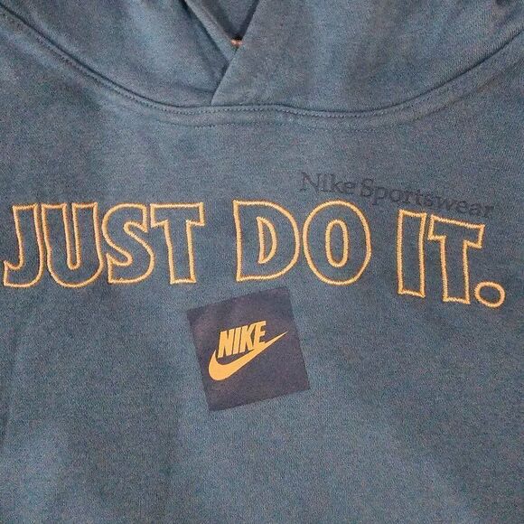 Nike boy's  Blue Pullover Sportswear Hoodie Size XL - Picture 7 of 8